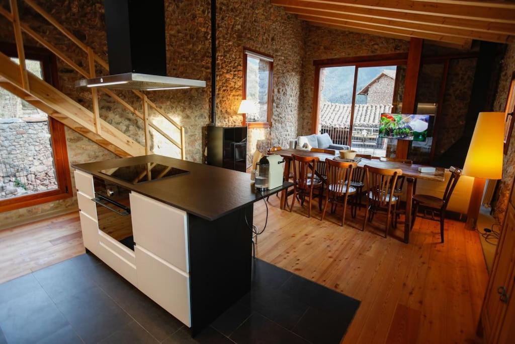 Preciosa Casa Rural Cal Jaumet Cava Exterior foto