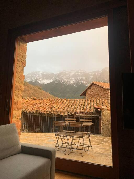 Preciosa Casa Rural Cal Jaumet Cava Exterior foto
